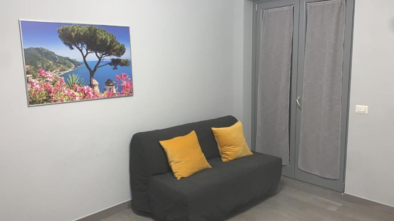 Aa Residence - Free Private Parking Sarno Exterior photo